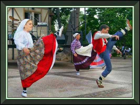 Bigarren urtez jarraian hartu du parte Ekin Dantzari Taldeak Buenos Airesko Folk Open Air Jaia (argazkia EDT)